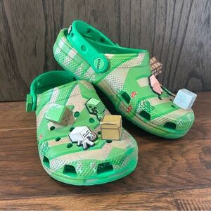 Minecraft Crocs Classic Kids Clogs J3